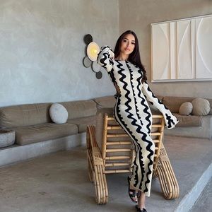 RARE NA-KD Kimono Sleeve Knitted Maxi Dress